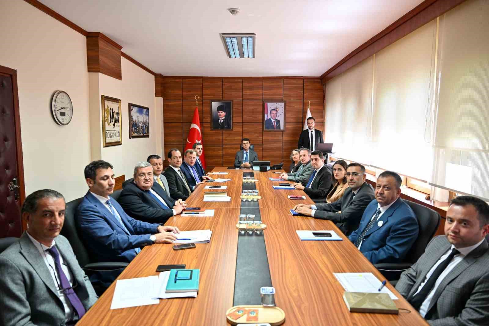 koydes-il-tahsisat-komisyonu-toplantisi-usak-valiligi-nde-gerceklestirildi