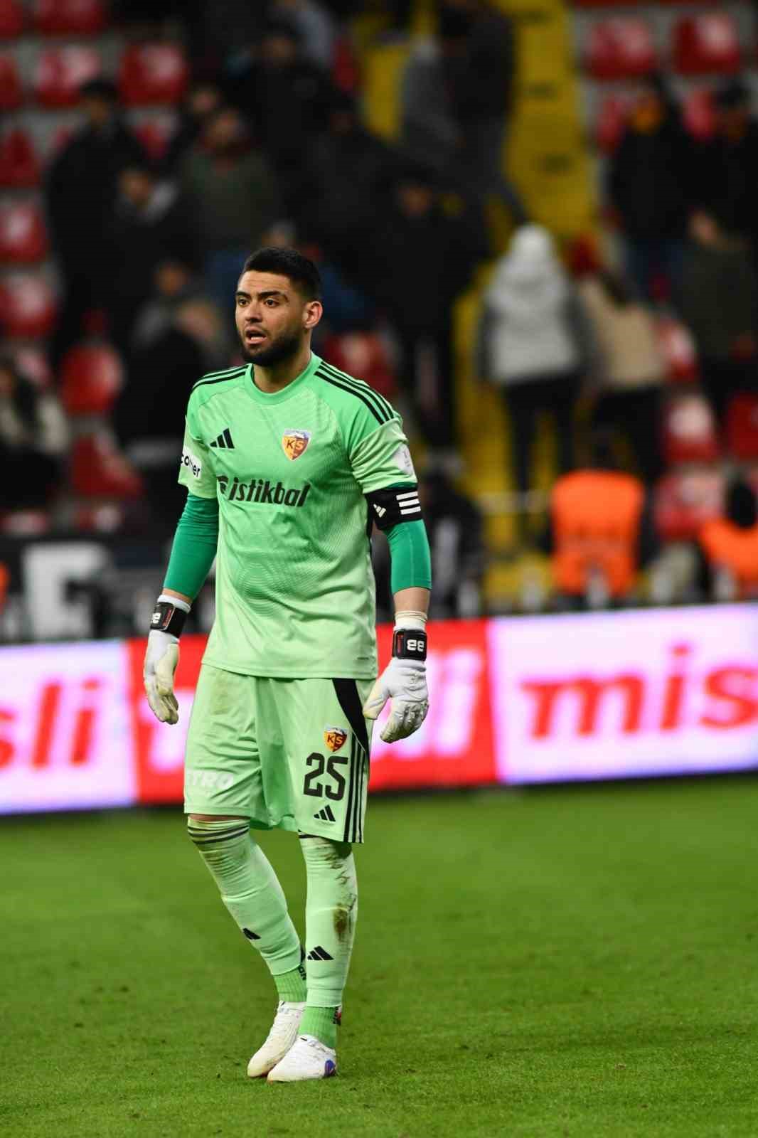 bilal-bayazit-kayserispor-a-veda-etti