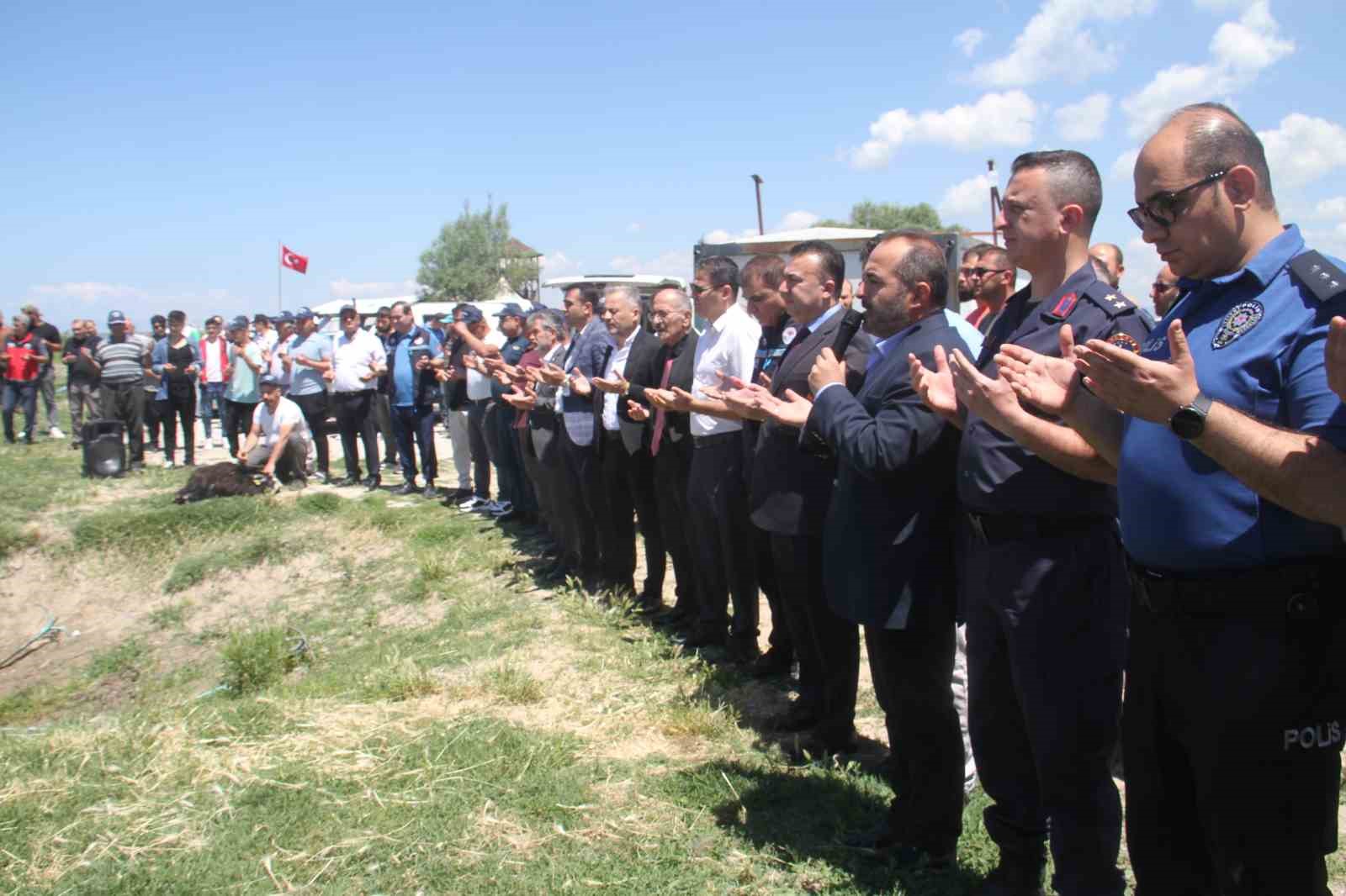 beysehir-golu-nde-balikcilar-yeni-av-sezonunu-vira-bismillah-diyerek-acti