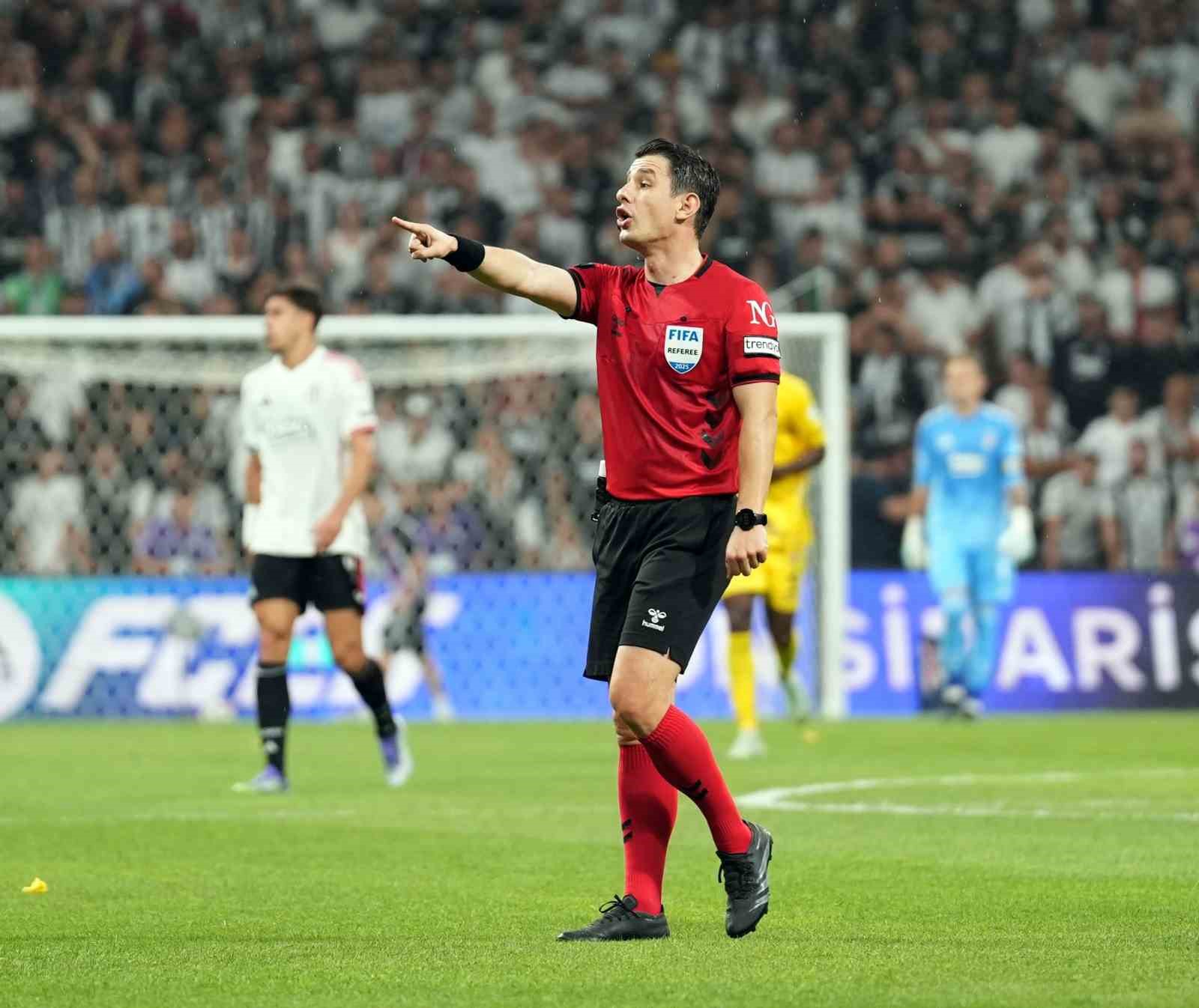 halil-umut-meler-4-kez-fenerbahce-besiktas-derbisinde-duduk-calacak