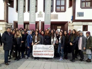 Şaphane’de Meslek Yüksekokulu Ve Lise Öğrencilerine Kültür Gezisi