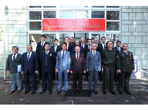 Vali Çakacak, Sarıcakaya Ve Mihalgazi İlçelerini Ziyaret Etti