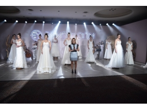 2018 Gelinlik Modasına ’Yıldırım’ Damgası