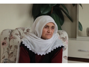 89 Yaşındaki Alzheimer Hastası Kadının Atatürk Sevgisi