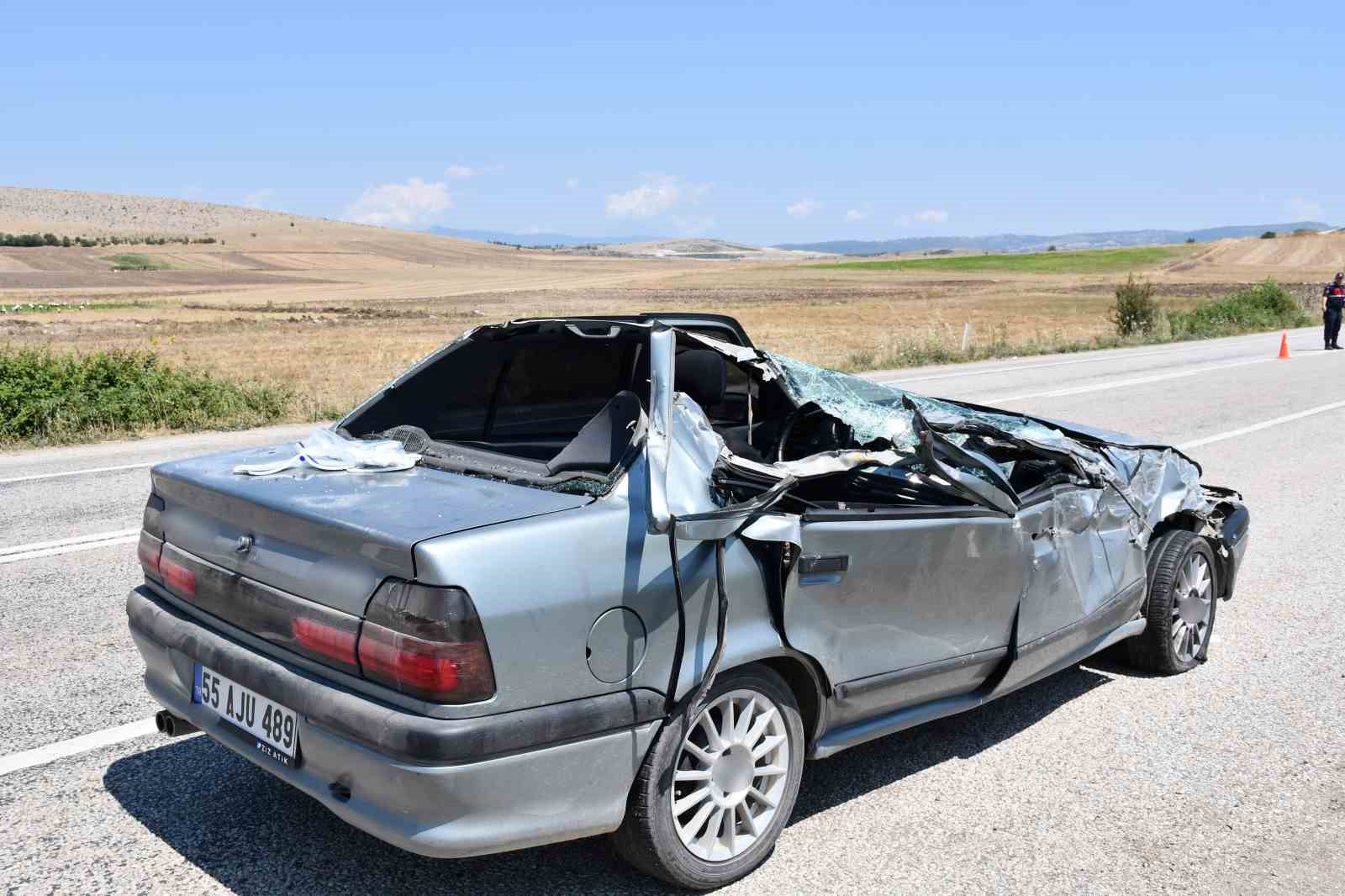samsun-da-otomobil-ile-kamyonet-carpisti-2-si-agir-6-yarali