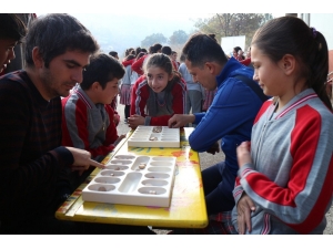Kula Gençlik Merkezi Kırsal Mahallelerdeki Çocuklarla Buluşuyor