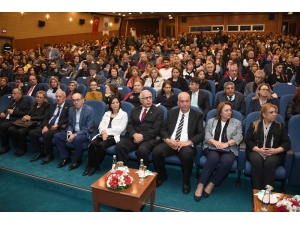 Atatürk’ün Sevdiği Şarkıların Notaları Mersin’den Yükseldi