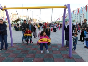 Mavikent 4. Etap Parkı Törenle Hizmete Açıldı