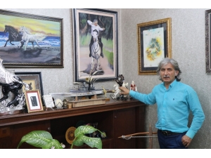 Sanat Galerisi Değil Makam Odası