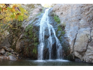 Türkmen Su Uçtu Şelaleleri Büyülüyor