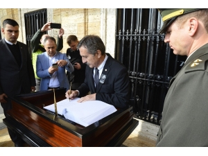 Tepebaşı Belediyesinden Anıtkabir’e Ziyaret