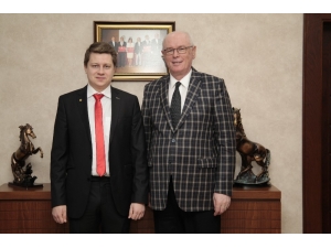 Mert Eke’den Başkan Kurt’a Ziyaret