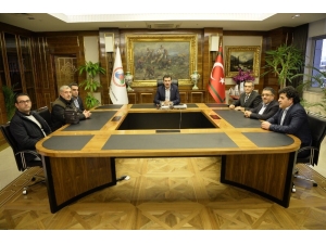 Bakan Tüfenkci Kayısıda Kükürt Oranları İçin Devreye Girdi