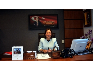 Ak Parti Çorum Milletvekili Lütfiye İlksen Ceritoğlu;