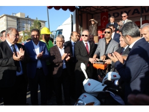 Bakan Faruk Özlü 12 Derslik Okulun Temel Atma Törenini Gerçekleştirdi