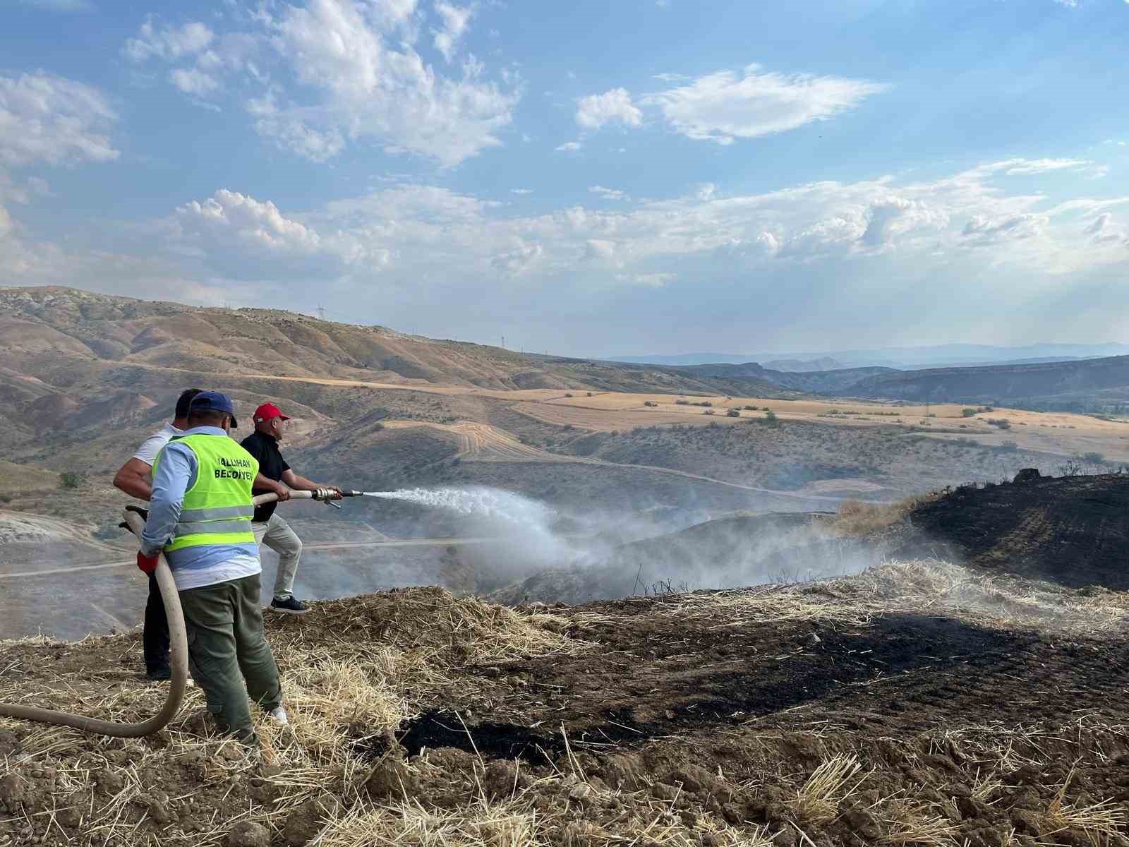 ankara-da-arazide-cikan-yangin-buyumeden-sonduruldu