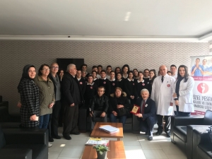 Liseli Gençler Topladıkları 200 Kilo Kapağı Görsem’e Teslim Etti