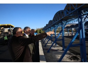 Başkan Çelik, "Bu Yıl 300 Bin Tondan Fazla Asfalt Kullanacağız"