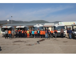 Körfez Belediyesi’nin Temizlik Seferberliği Devam Ediyor