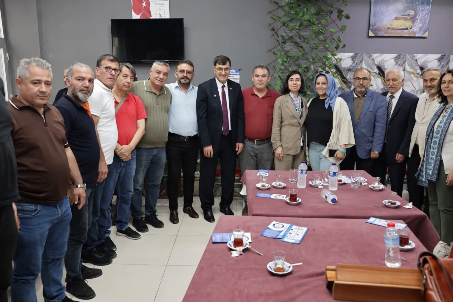 baskan-kahveci-usak-taki-kutahyalilarla-bir-araya-geldi