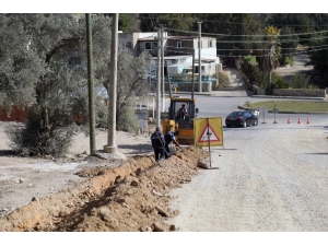 Dereköy Mahallesi’nde İçme Suyu Çalışmaları Sona Eriyor