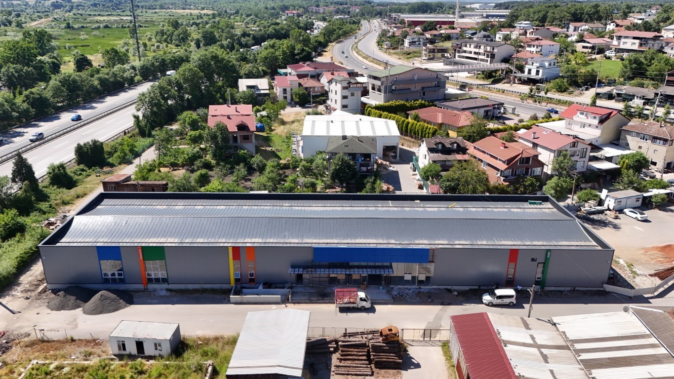 kartepe-nin-yeni-spor-kompleksi-acisu-mahallesi-nde-yukseliyor