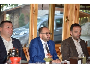 Başkan Üzülmez Muhtarlarla Bir Araya Geldi