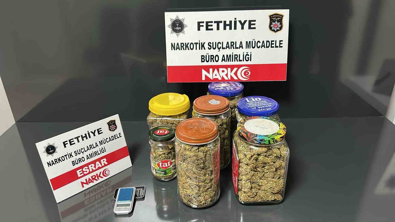 fethiye-de-1195-gram-uyusturucu-madde-ele-gecirildi