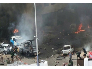 Aden’de Bomba Yüklü Araçla İntihar Saldırısı