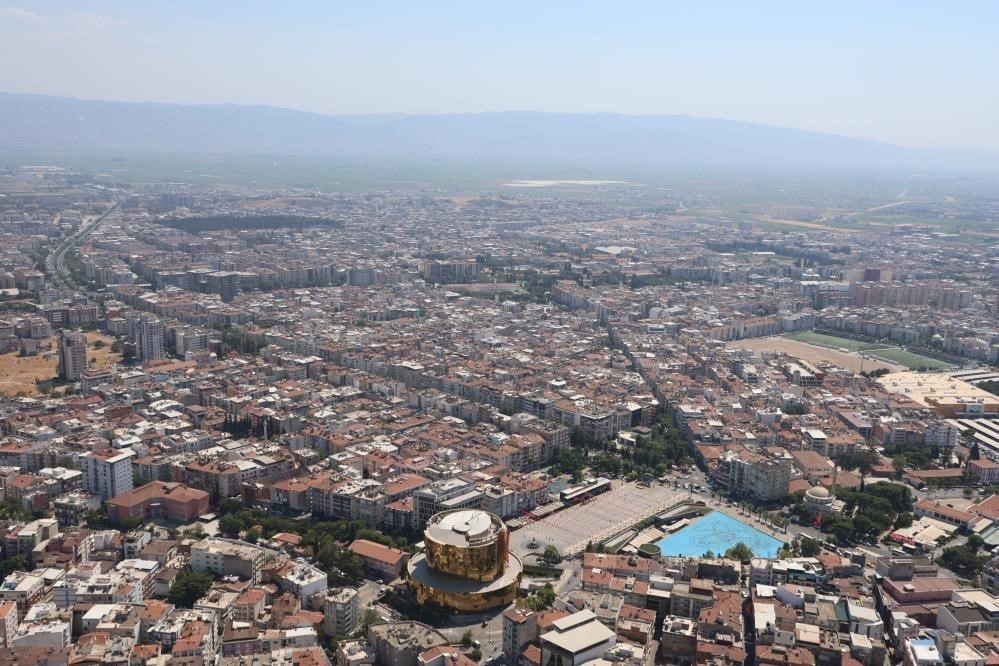 aydin-da-sicak-hava-etkisini-surdurecek-sicaklik-42-dereceye-cikacak