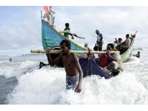 Myanmar Ordusu Suçlamaları Reddetti