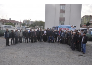 Kırkağaç’ta Üreticiye 7 Bin 170 Zeytin Fidanı