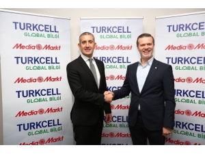 Turkcell Global Bilgi Ve Mediamarkt, Edirne’deki Gençlere İş İmkanı