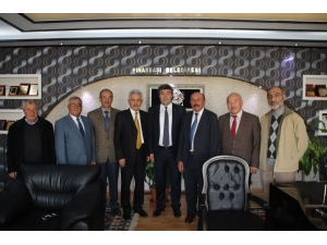 Pınarbaşı Belediye Meclis Üyesi’nden 7 Kişi Mhp’den İstifa Etti