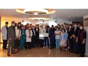 1200 Kişilik Hastane Personelinden Donör Bağışı