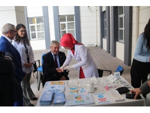 Toplumsal Farkındalığı Artırmak İçin Diyabet Günü Etkinliği Düzenlediler