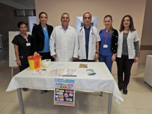 Çeşme Devlet Hastanesi’nde Diyabeti Anlattılar