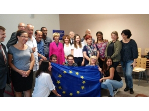 Erasmus Kapsamında Fransa Ve Polonya’ya Gittiler