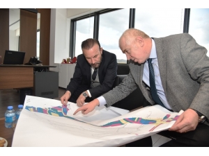 Başkan Doğan İzmit’te Kurulan Demir Çelik Fabrikasını Ziyaret Etti