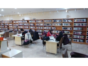 Kütüphaneler Akşamda Açık Kalacak