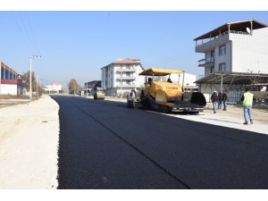 Mergiç Mahallesinde Asfaltlama Çalışması