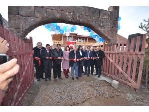 Sarıkamış Kültür Evi’nin Yeni Binasında Hizmete Girdi