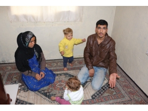 Suriyeli Ailenin Tek Odalı Evde Yaşam Mücadelesi