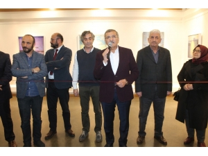 Zeytinburnu’nda ‘Bakış 1’ Resim Sergisine Yoğun İlgi
