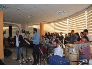 Türkülerle Muhabbet Konseri