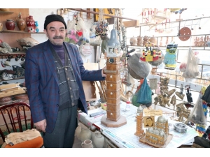 Yozgat’ın Kültürünü Ahşap Süs Eşyalarıyla Tanıtıyor