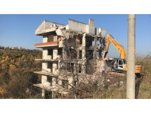 Kocaeli’de Bir Yılda 177 Metruk Yapı Yıkıldı