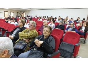 Burhaniye’de Diyabet Semineri Düzenlendi