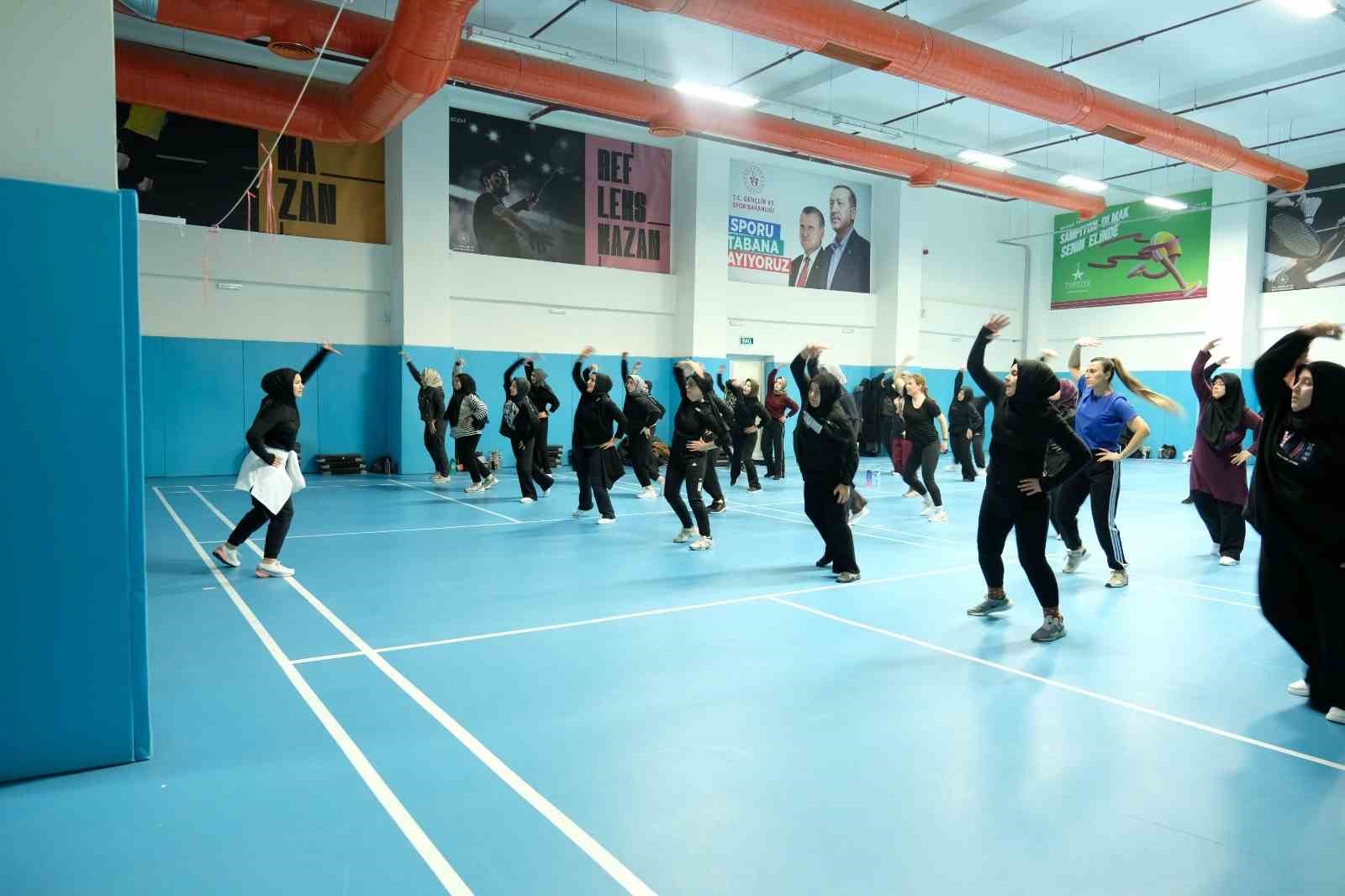 gsb-yaz-spor-okullari-na-demirkent-te-bin-516-sporcu-katiliyor