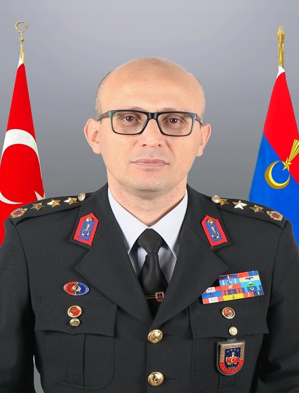 bayburt-il-jandarma-komutanligi-nda-gorev-degisimi